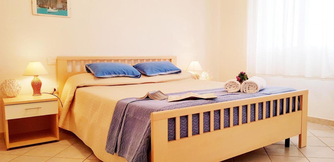 Pareja Apartments Орозеи Экстерьер фото