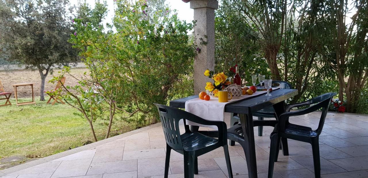 Pareja Apartments Орозеи Экстерьер фото