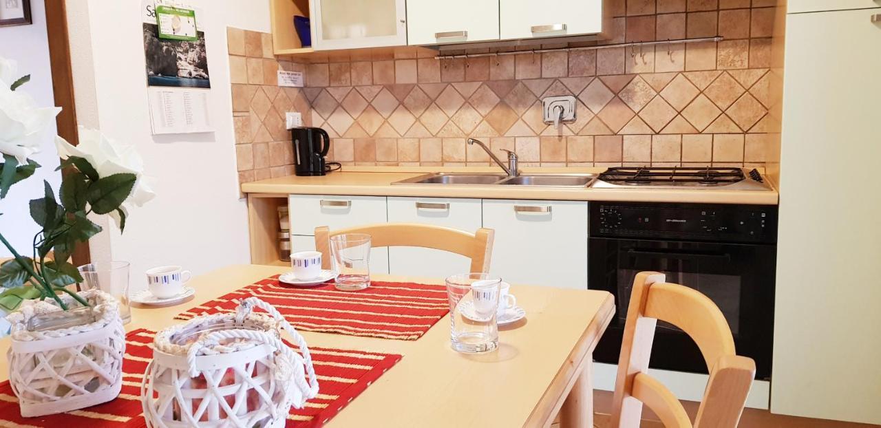 Pareja Apartments Орозеи Экстерьер фото
