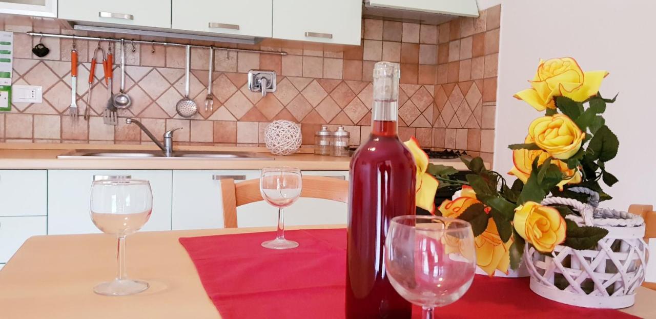 Pareja Apartments Орозеи Экстерьер фото